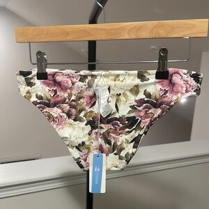 Floral bikini bottoms NWT